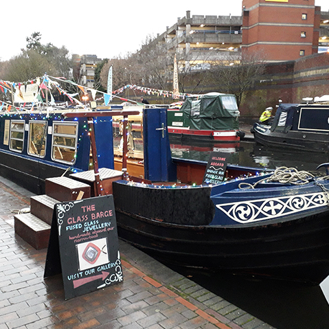 The-Glass-Barge-Gallery-Floating-Market-Whats-On The-Glass-Barge-Gallery-Floating-Market-Whats-On