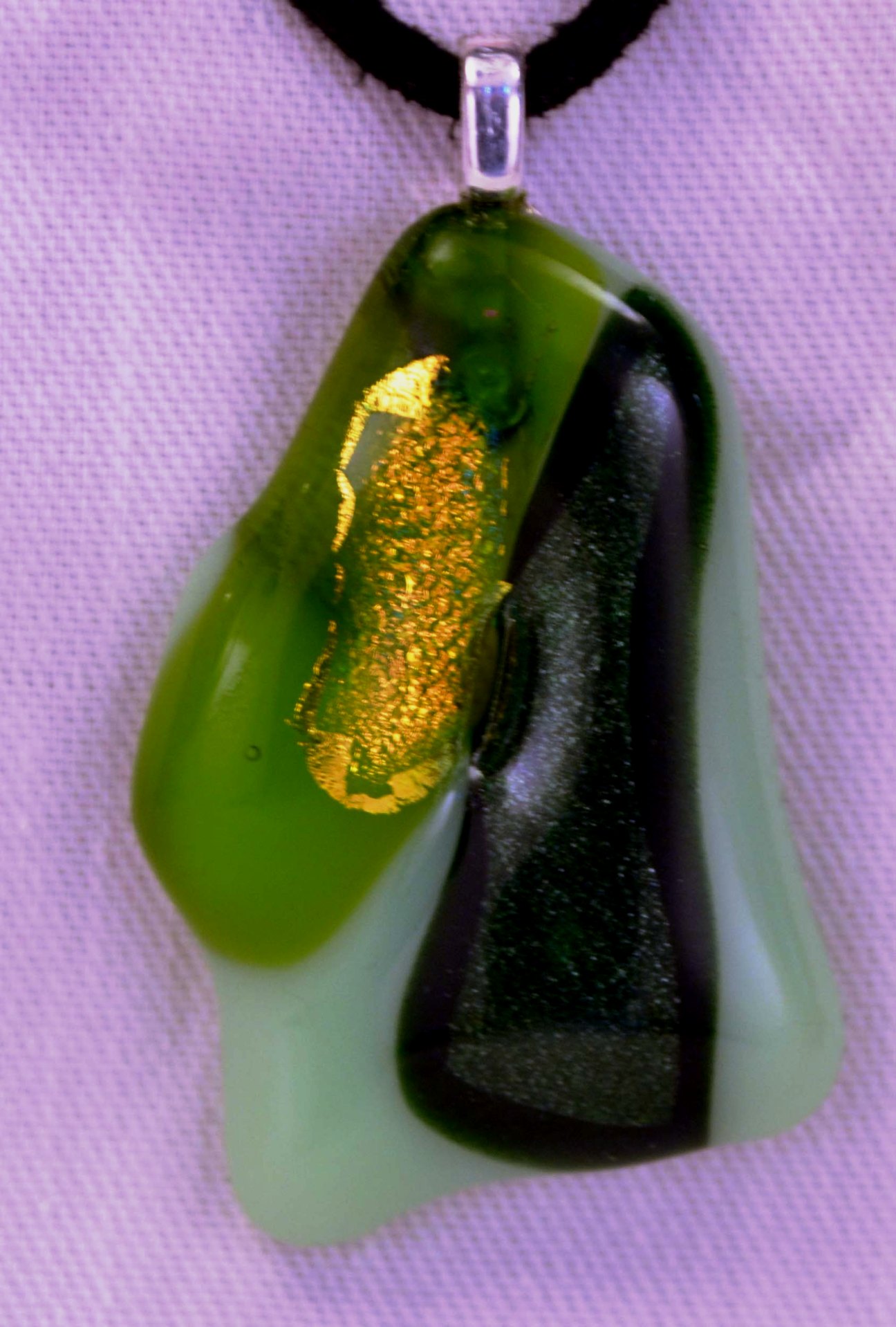 Random shades of green Pendant PR001g